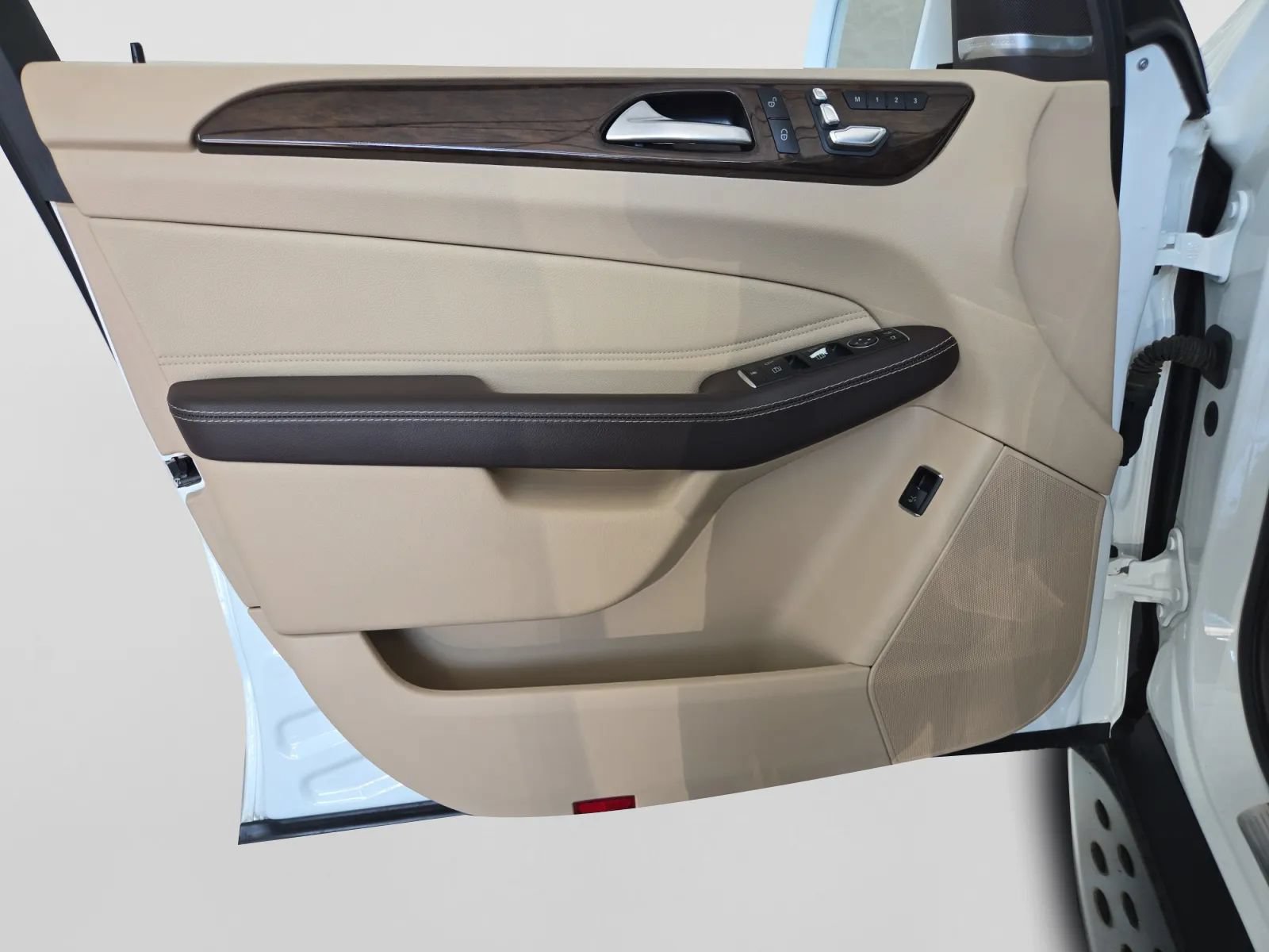 Used 2018 Mercedes-Benz GLE 350 image 13