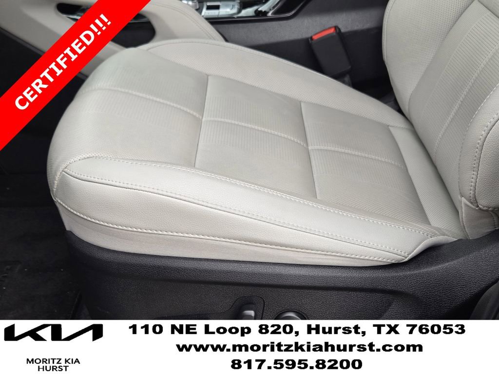 Certified 2024 Kia Telluride EX image 26