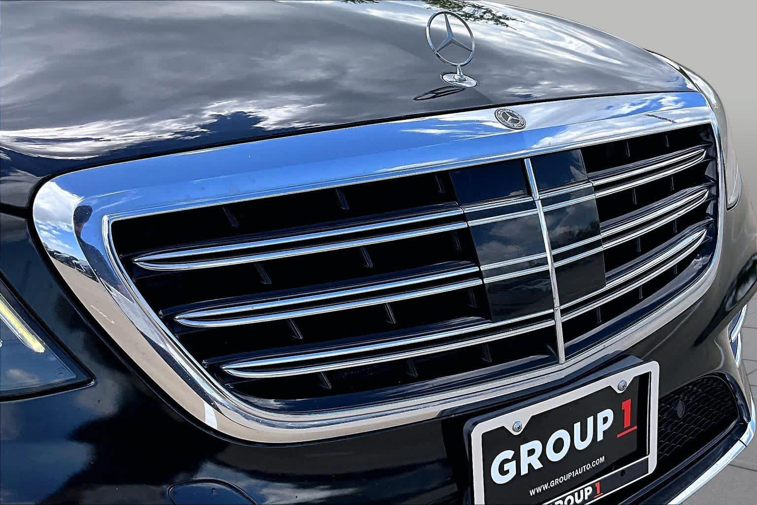 Used 2018 Mercedes-Benz S 560 Sedan image 29