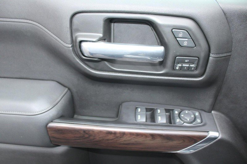 Used 2019 GMC Sierra 1500 SLT w/ X31 Off-Road Package image 10