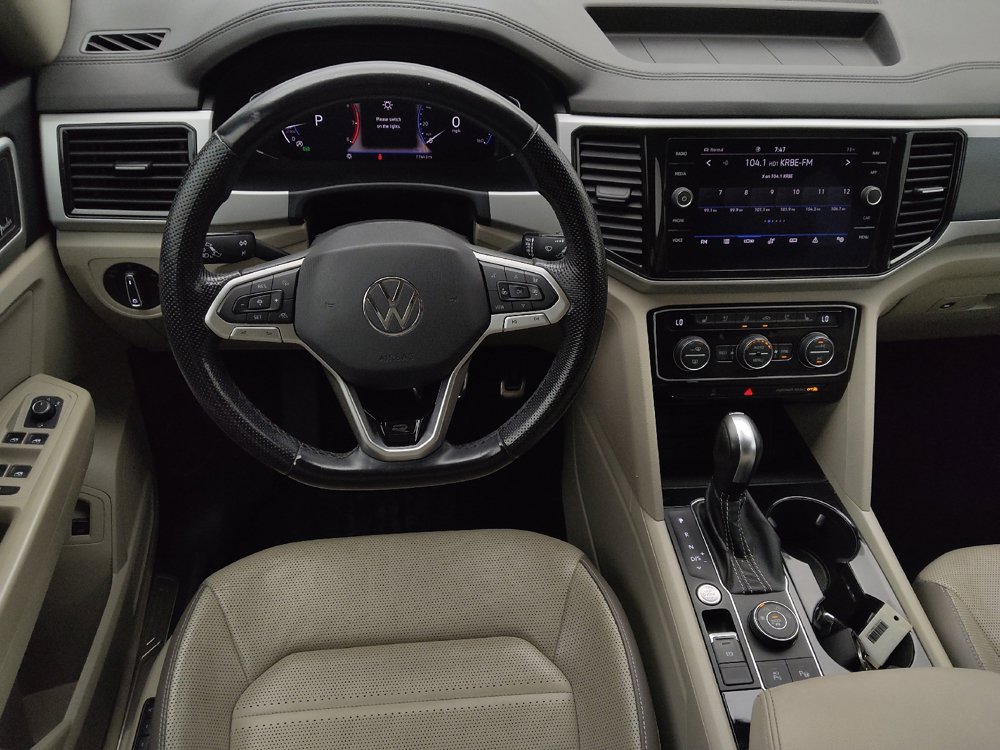 Used 2021 Volkswagen Atlas SEL Premium image 22