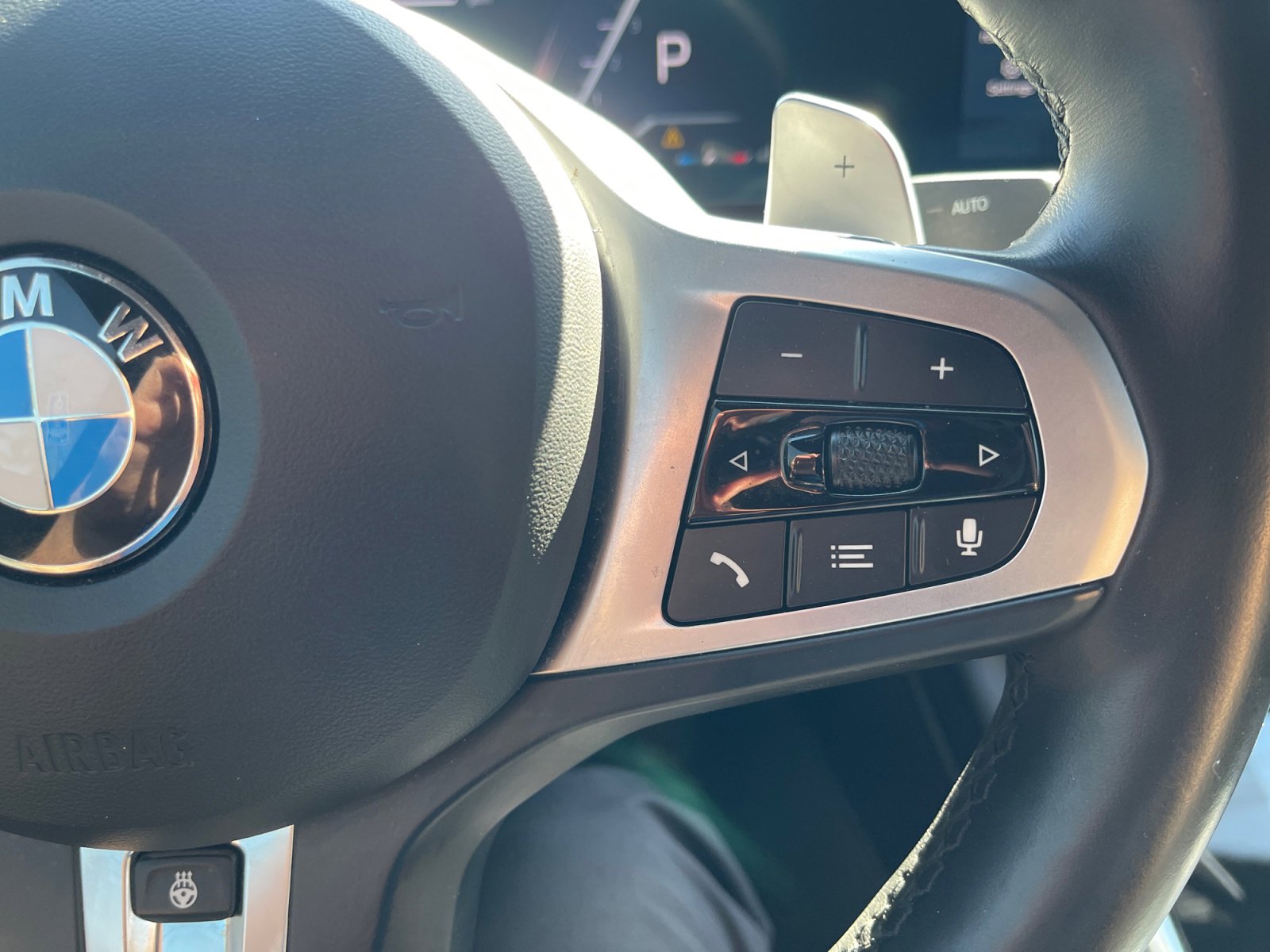 Used 2024 BMW 230i Coupe w/ Premium Package image 17