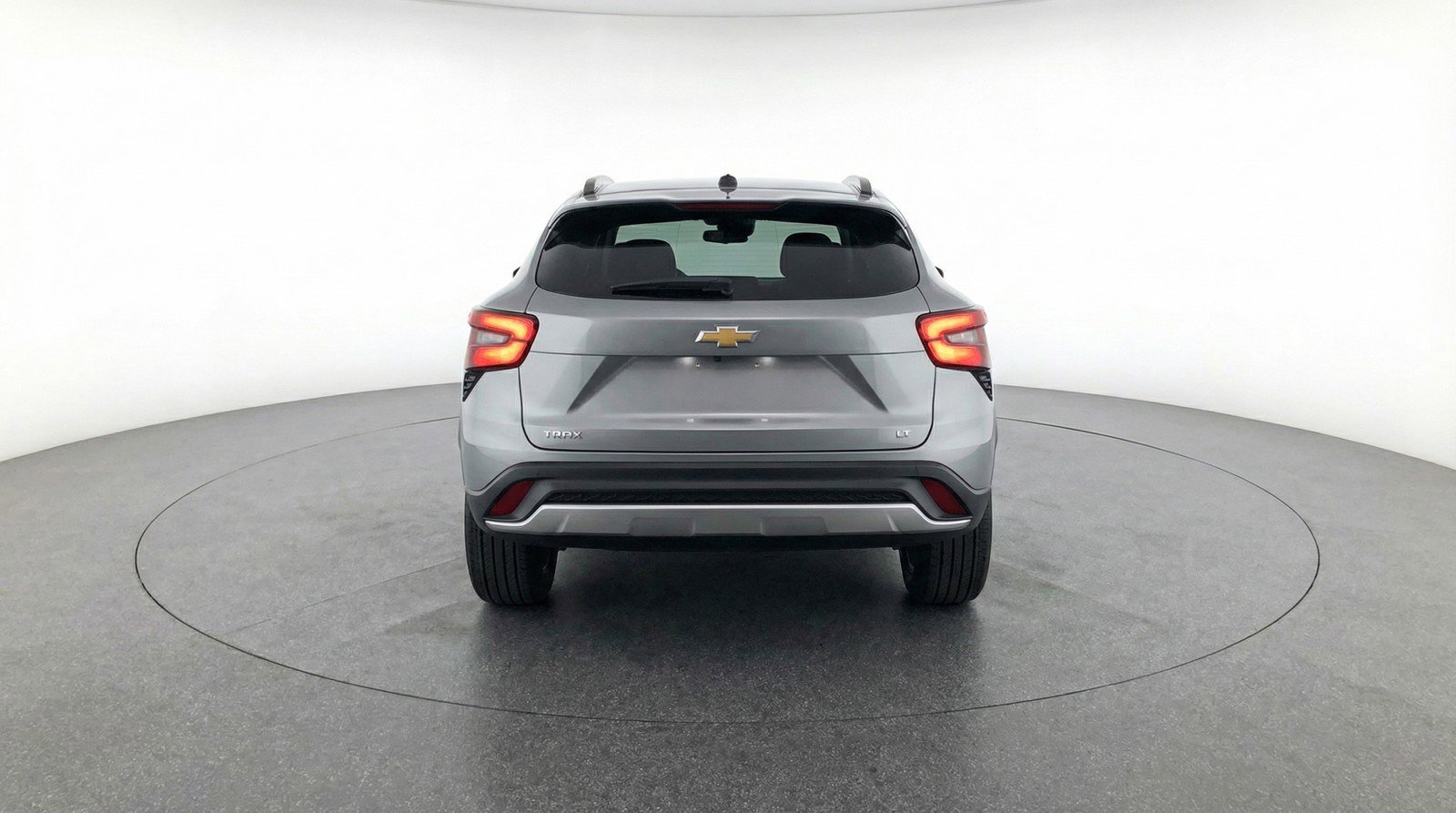 Used 2025 Chevrolet Trax LT w/ LT Convenience Package FWD image 7
