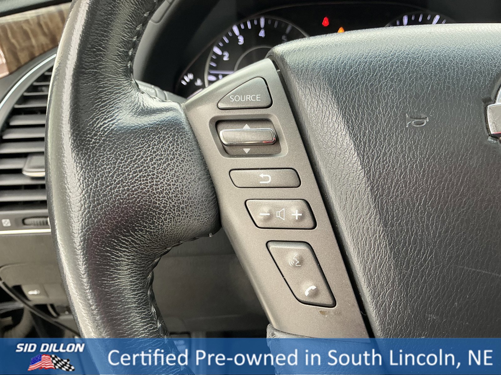 Used 2017 Nissan Armada Platinum w/ Captain Seat Package image 9