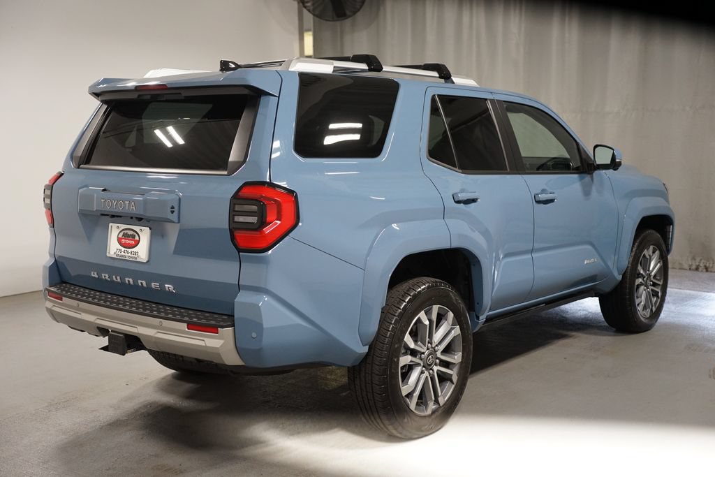 Used 2025 Toyota 4Runner Limited AWD/4WD image 9