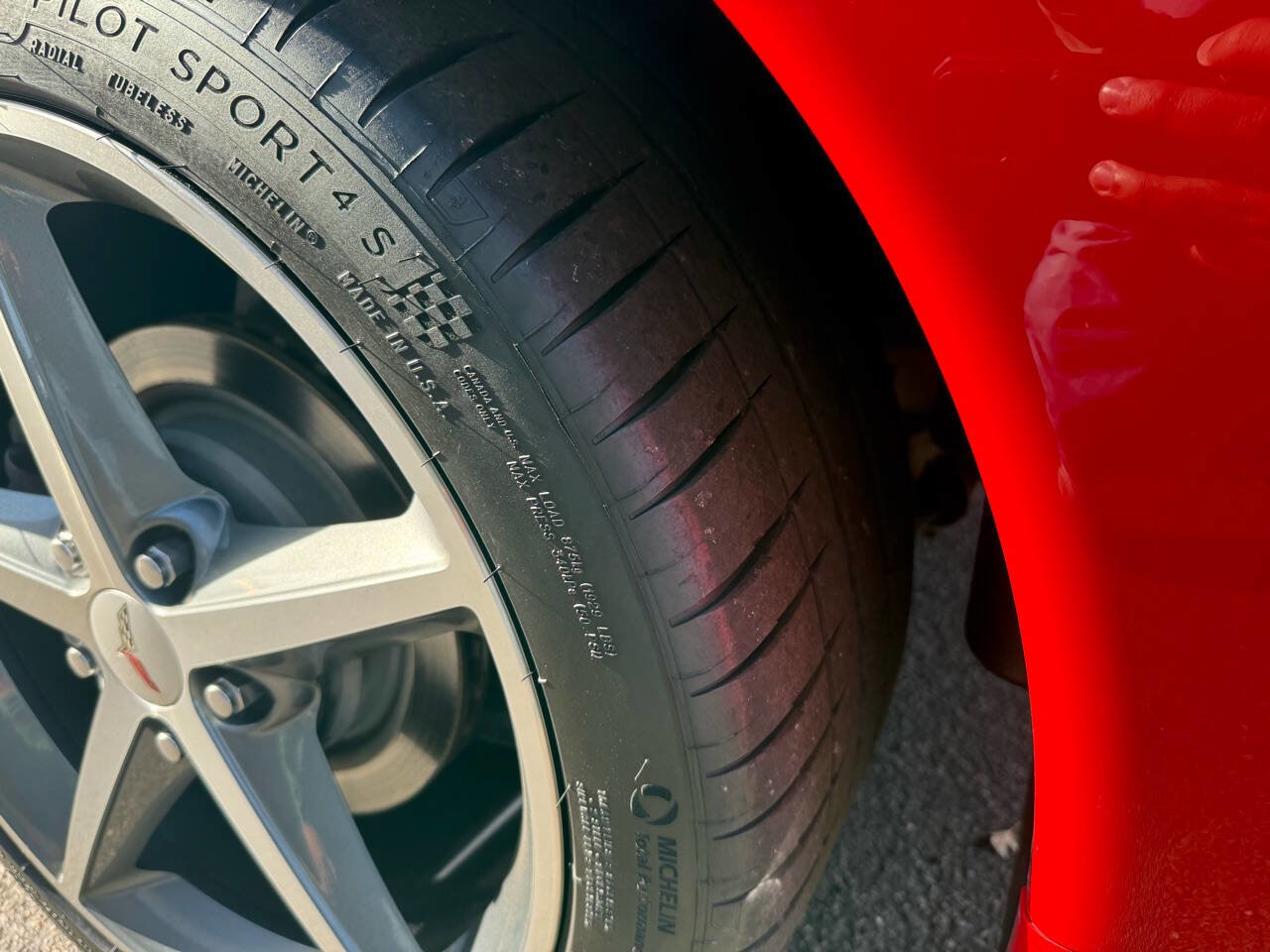Used 2012 Chevrolet Corvette Coupe image 36