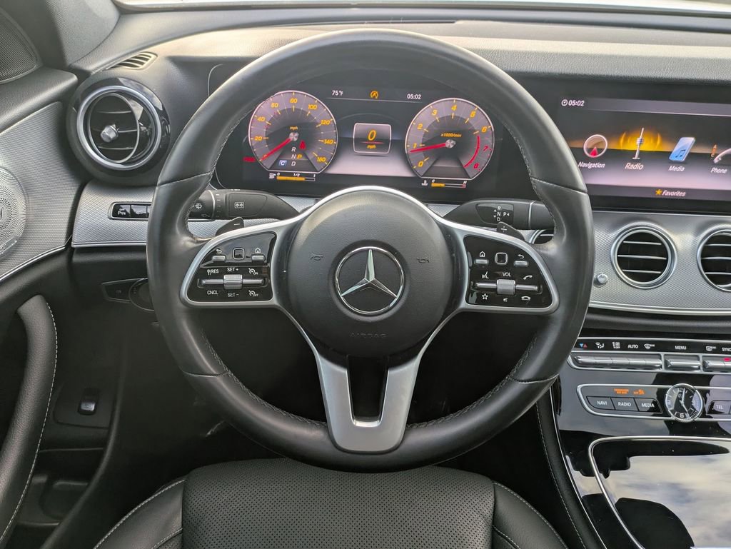 Used 2020 Mercedes-Benz E 350 4MATIC Sedan image 15