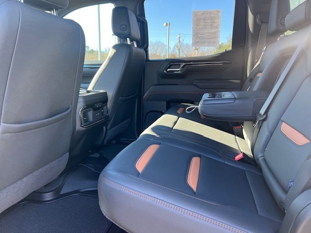 Used 2025 GMC Sierra 1500 AT4 image 14