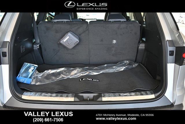 New 2025 Lexus TX 350 AWD image 12