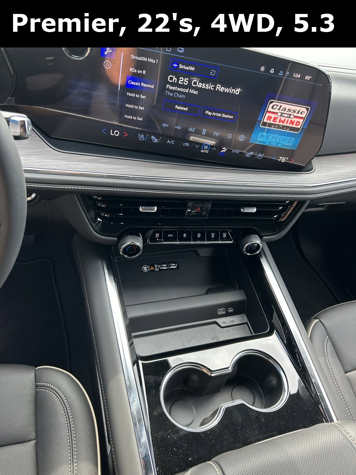 New 2025 Chevrolet Suburban Premier image 20