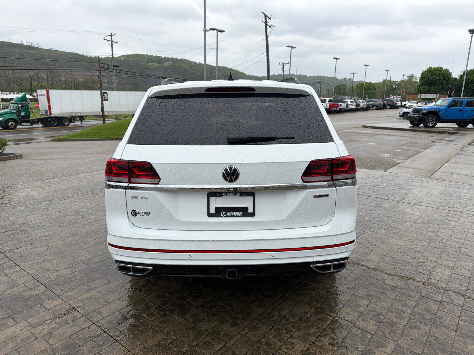 Used 2021 Volkswagen Atlas SE w/ Panoramic Sunroof Package AWD/4WD image 7