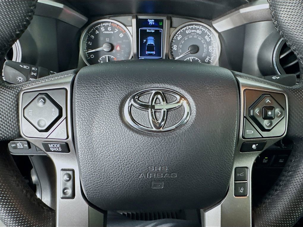 Used 2023 Toyota Tacoma Limited AWD/4WD image 16
