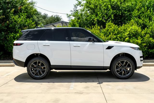 New 2026 Land Rover Range Rover Sport SE AWD/4WD image 9