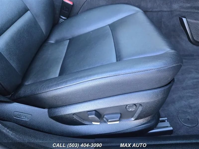Used 2013 BMW 528i xDrive Sedan AWD/4WD image 22