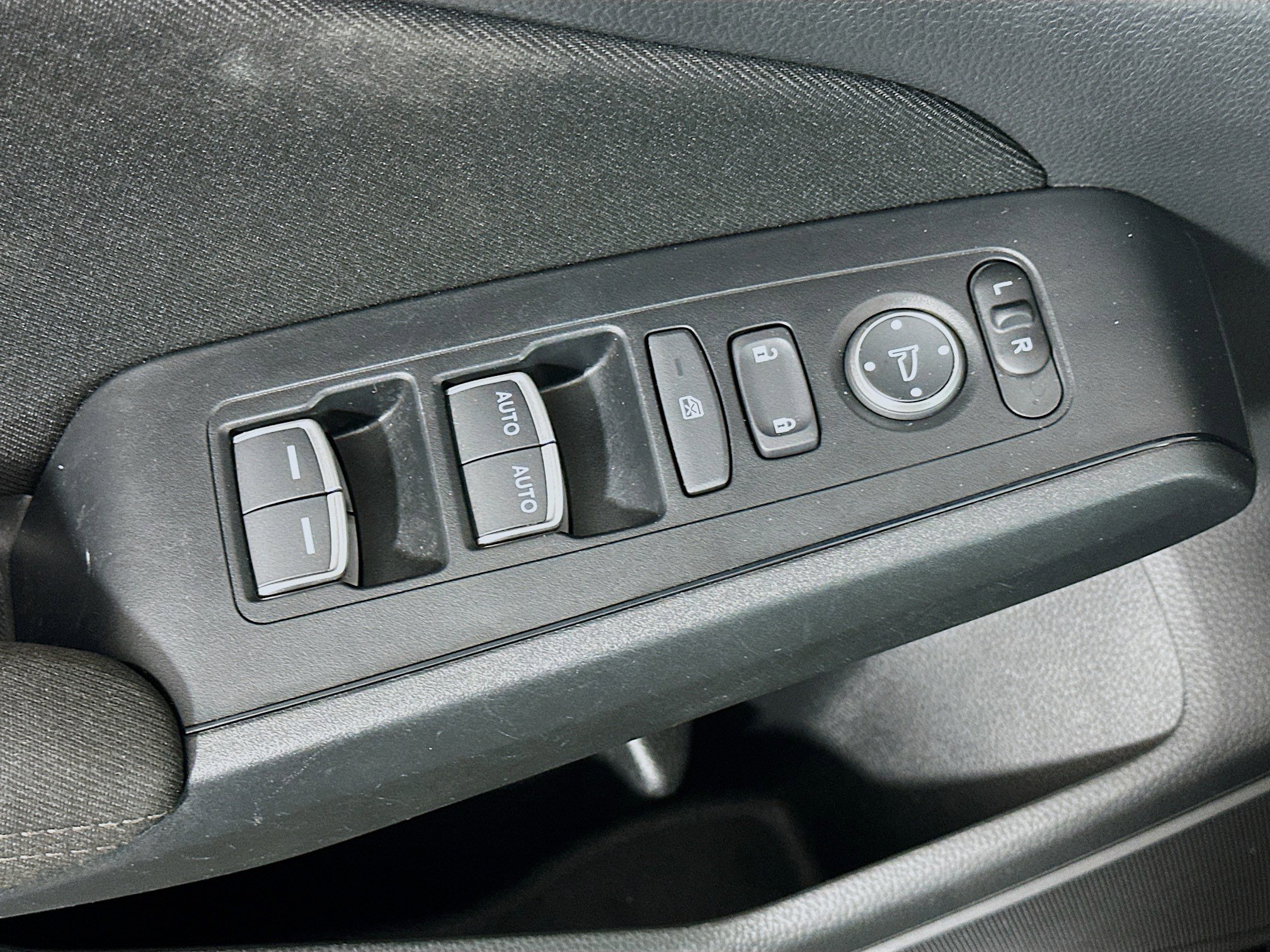 Used 2025 Honda Civic Sport image 15