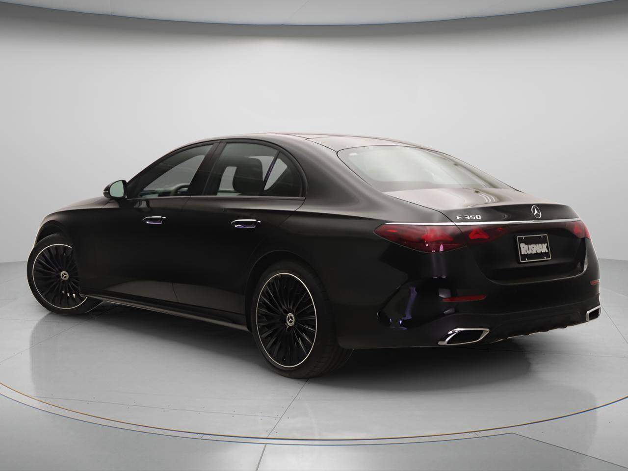 New 2026 Mercedes-Benz E 350 Sedan image 2