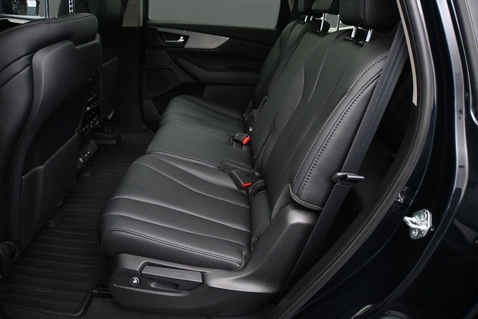 Certified 2025 Acura MDX SH-AWD image 13