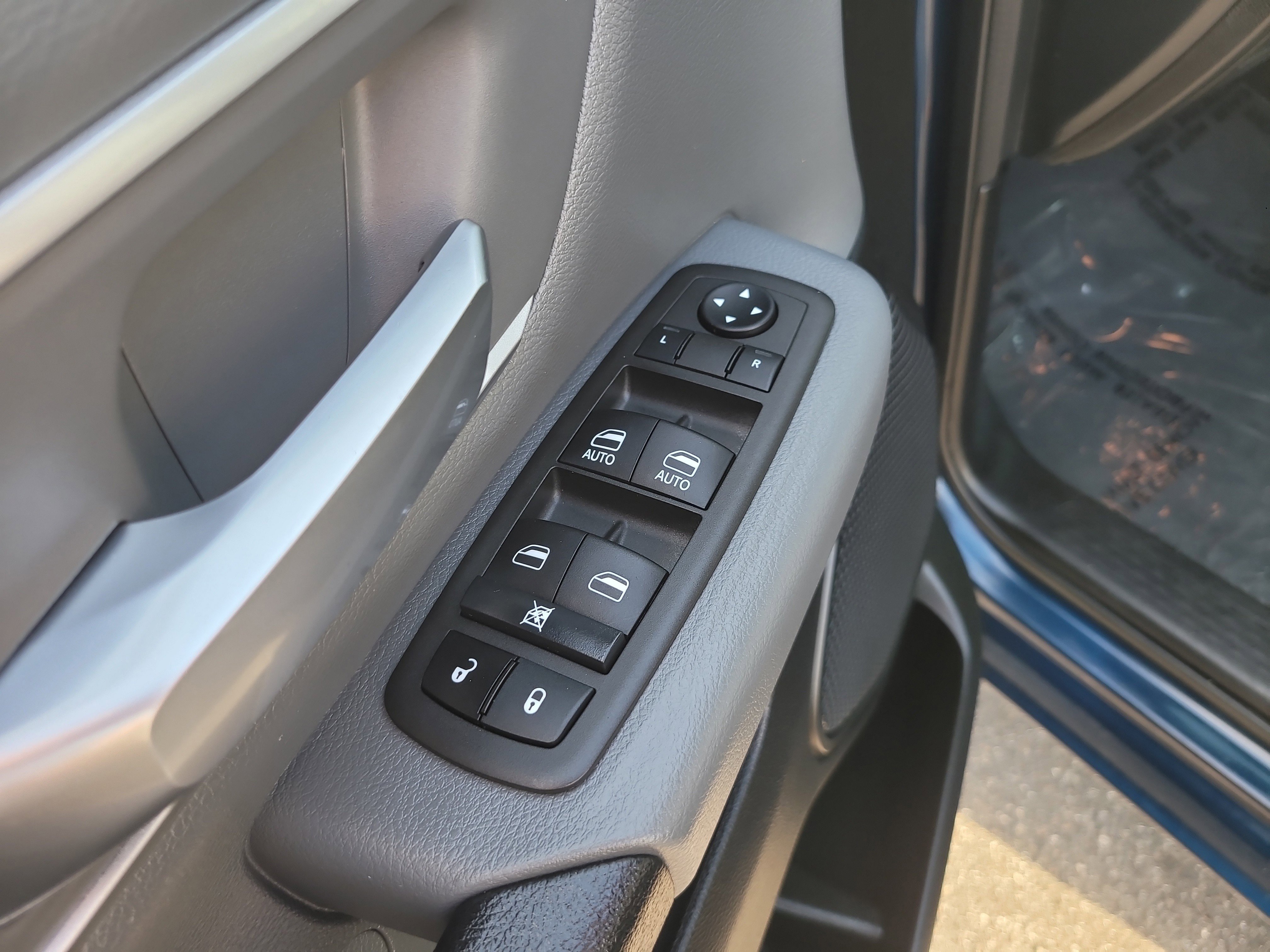 Used 2022 RAM 1500 Big Horn image 16