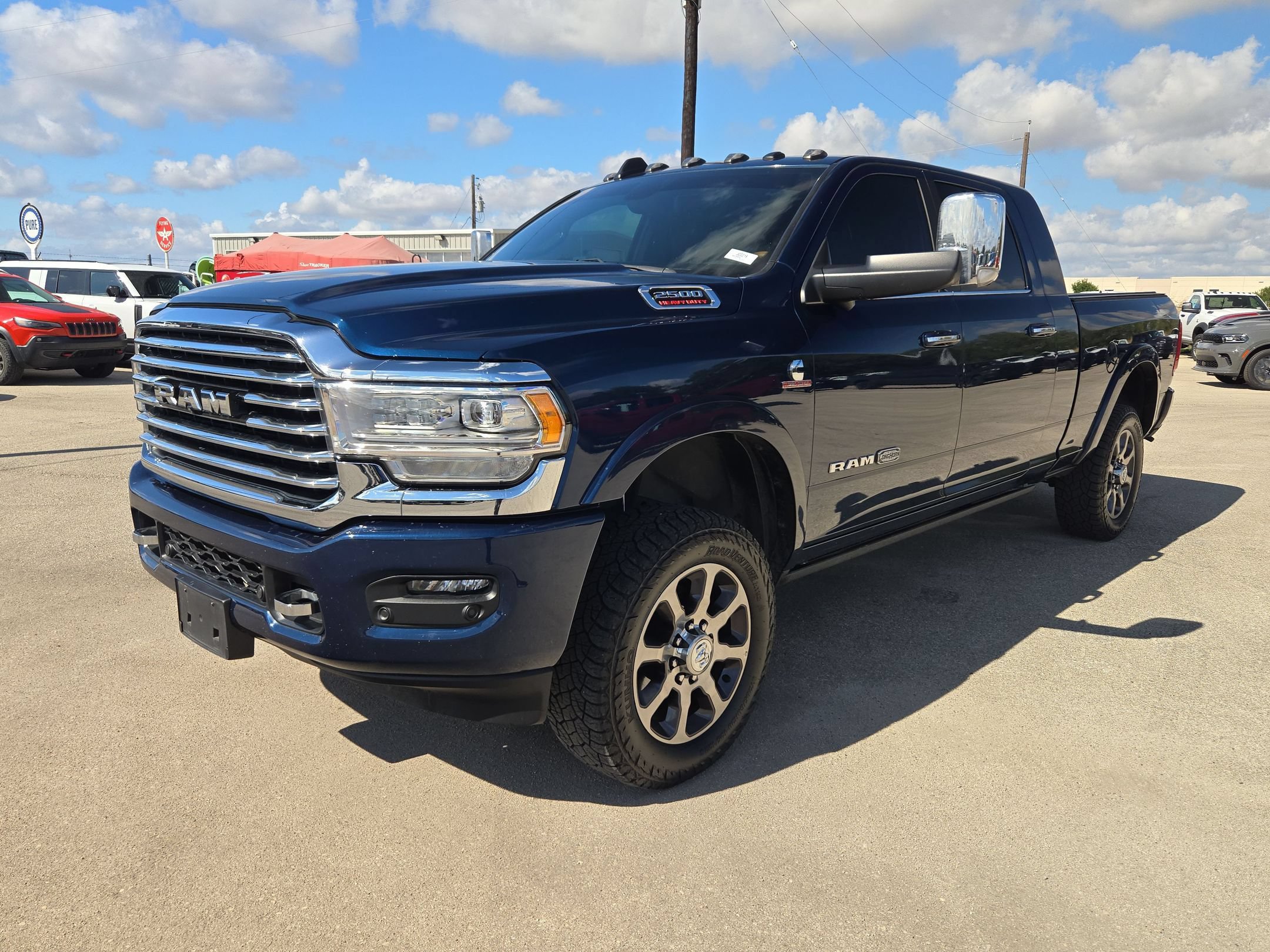Used 2022 RAM 2500 Limited AWD/4WD image 7