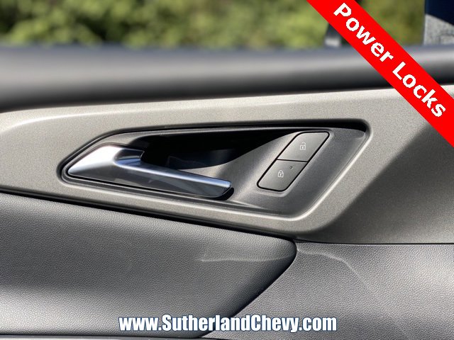 New 2026 Chevrolet Traverse LT w/ Driver Confidence Package image 14