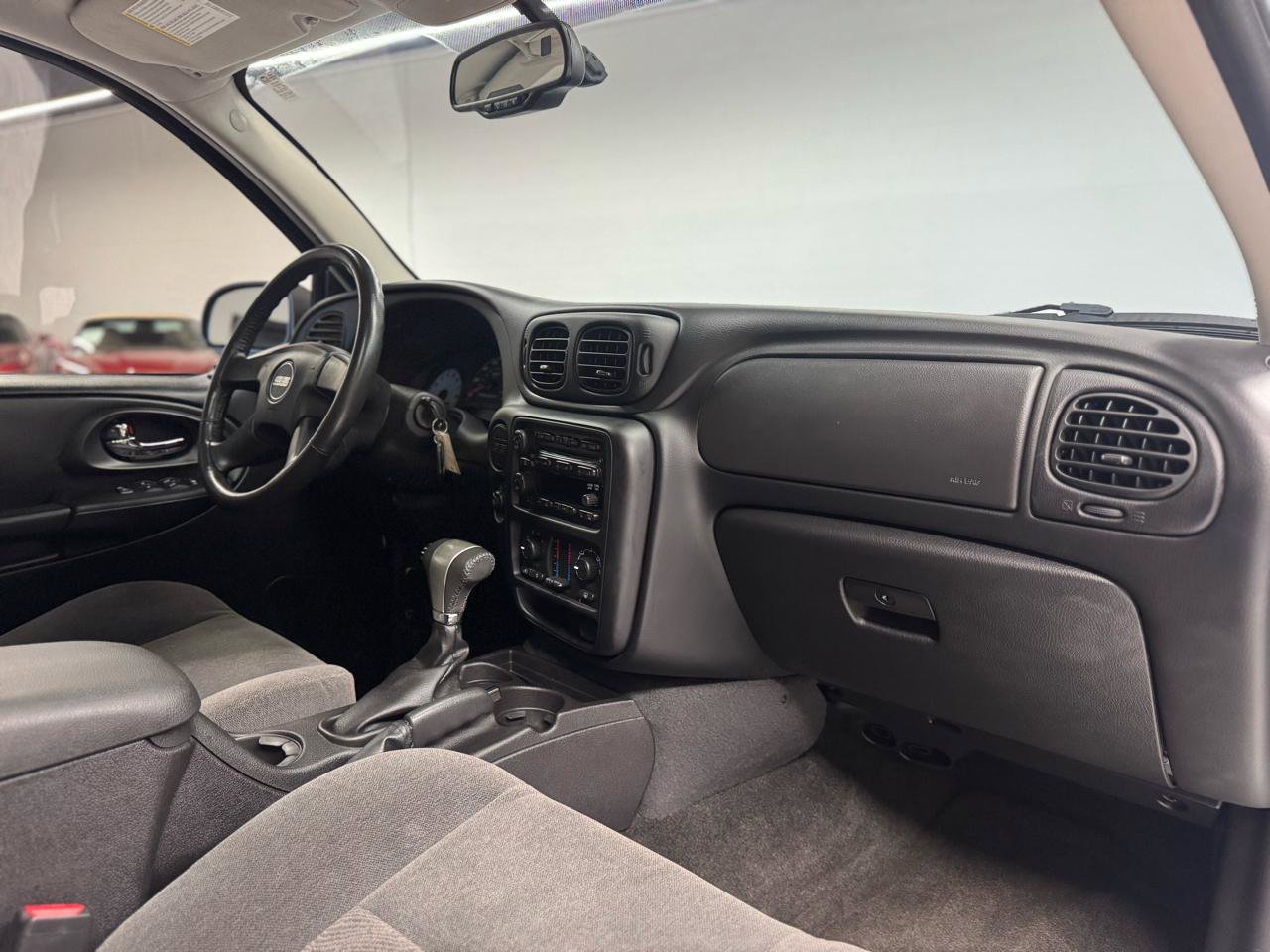 Used 2007 Chevrolet TrailBlazer SS RWD image 44