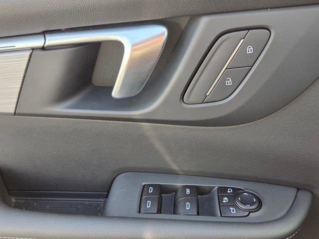 Certified 2025 Buick Enclave Preferred image 19