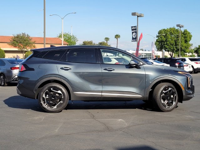 New 2026 Kia Sportage S AWD/4WD image 4