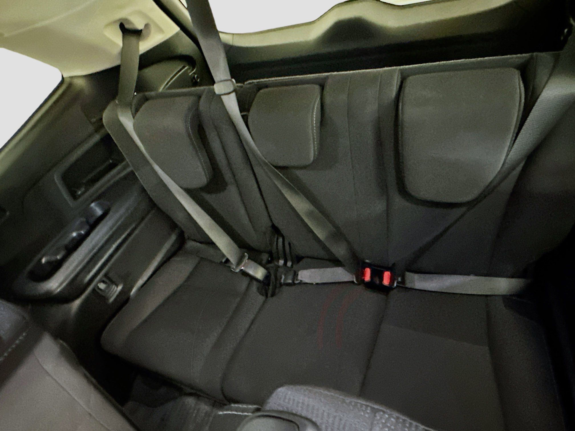 Used 2025 Subaru Ascent Premium image 29