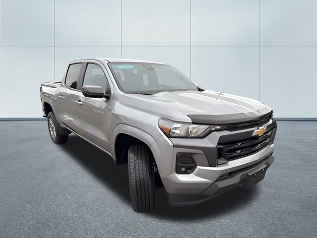 Used 2023 Chevrolet Colorado LT w/ LT Convenience Package II image 4