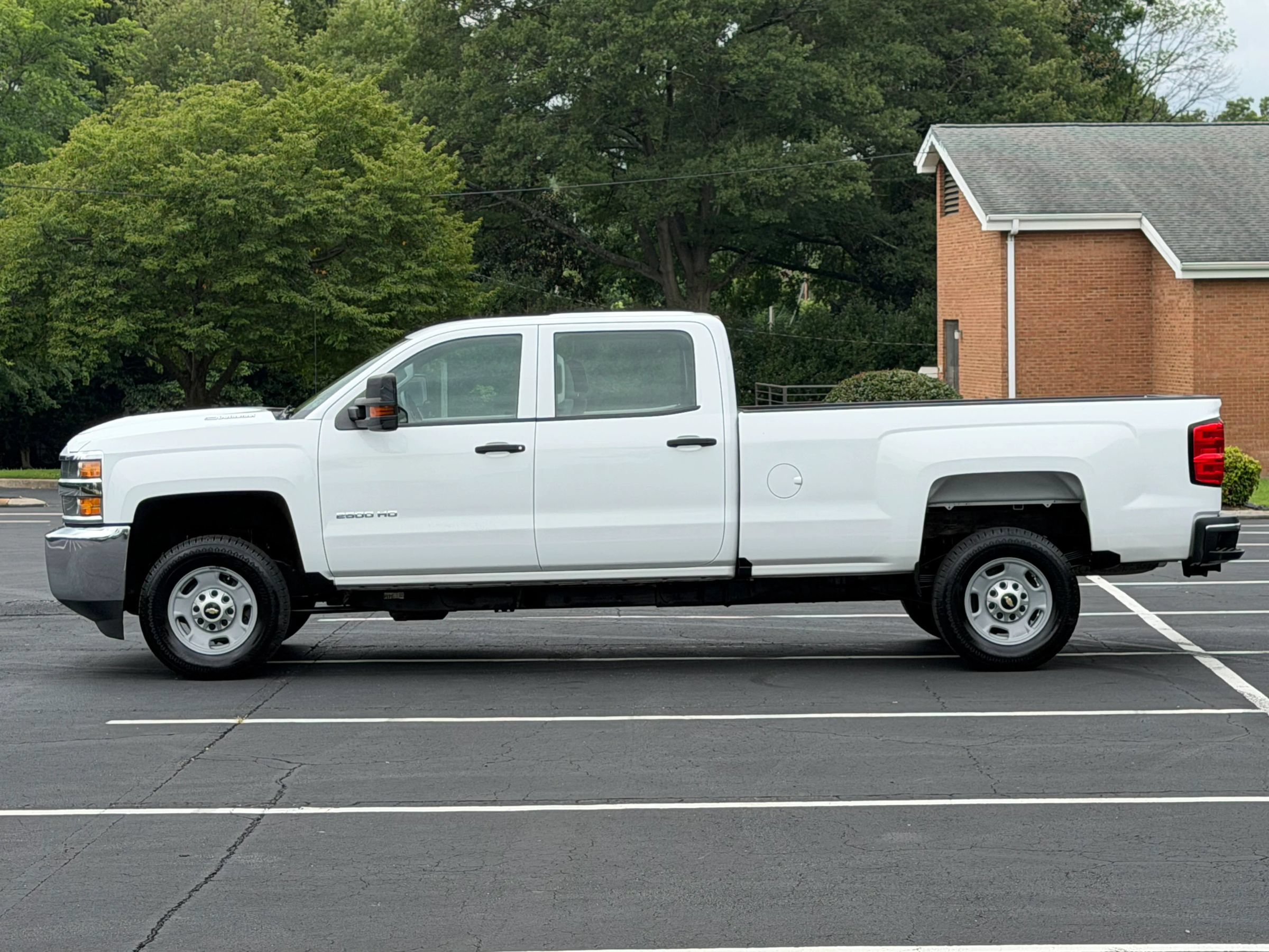 Used 2017 Chevrolet Silverado 2500 W/T w/ WT Fleet Convenience Package RWD image 2