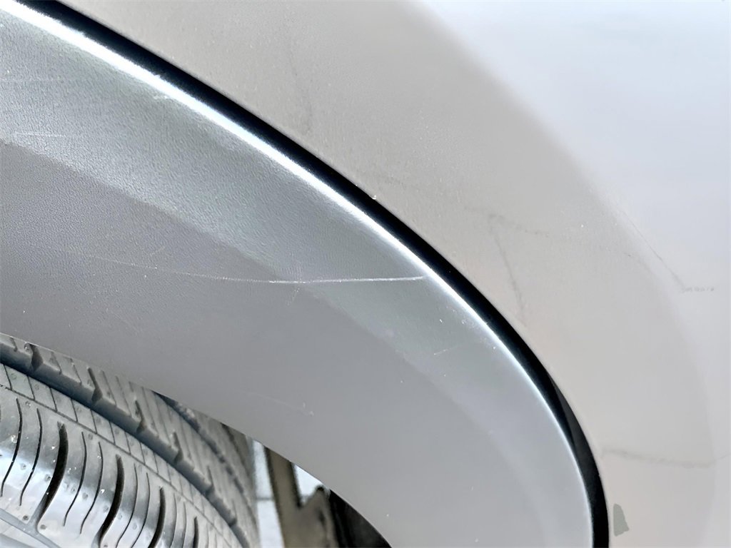 Used 2024 Nissan Kicks S image 40