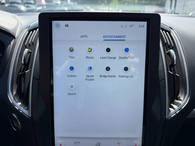 Used 2022 Ford Edge SE w/ Black Appearance Package image 25