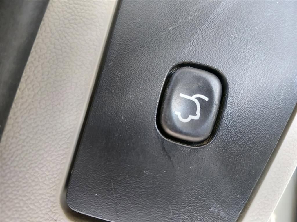 Used 2011 Dodge Grand Caravan Mainstreet w/ PWR Convenience Group FWD image 11