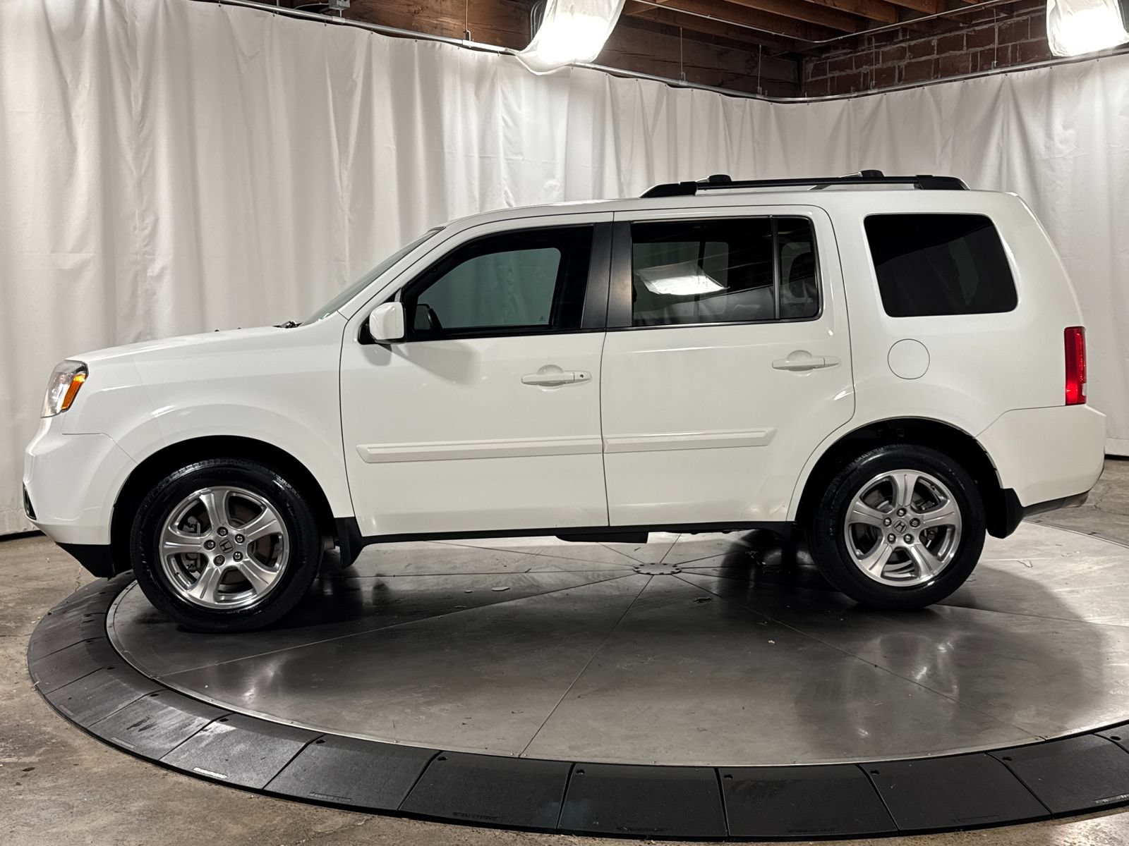 Used 2015 Honda Pilot EX-L image 8
