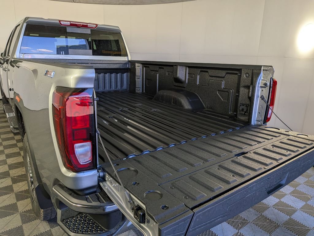 New 2026 GMC Sierra 2500 SLE w/ SLE Value Package; AWD/4WD image 9