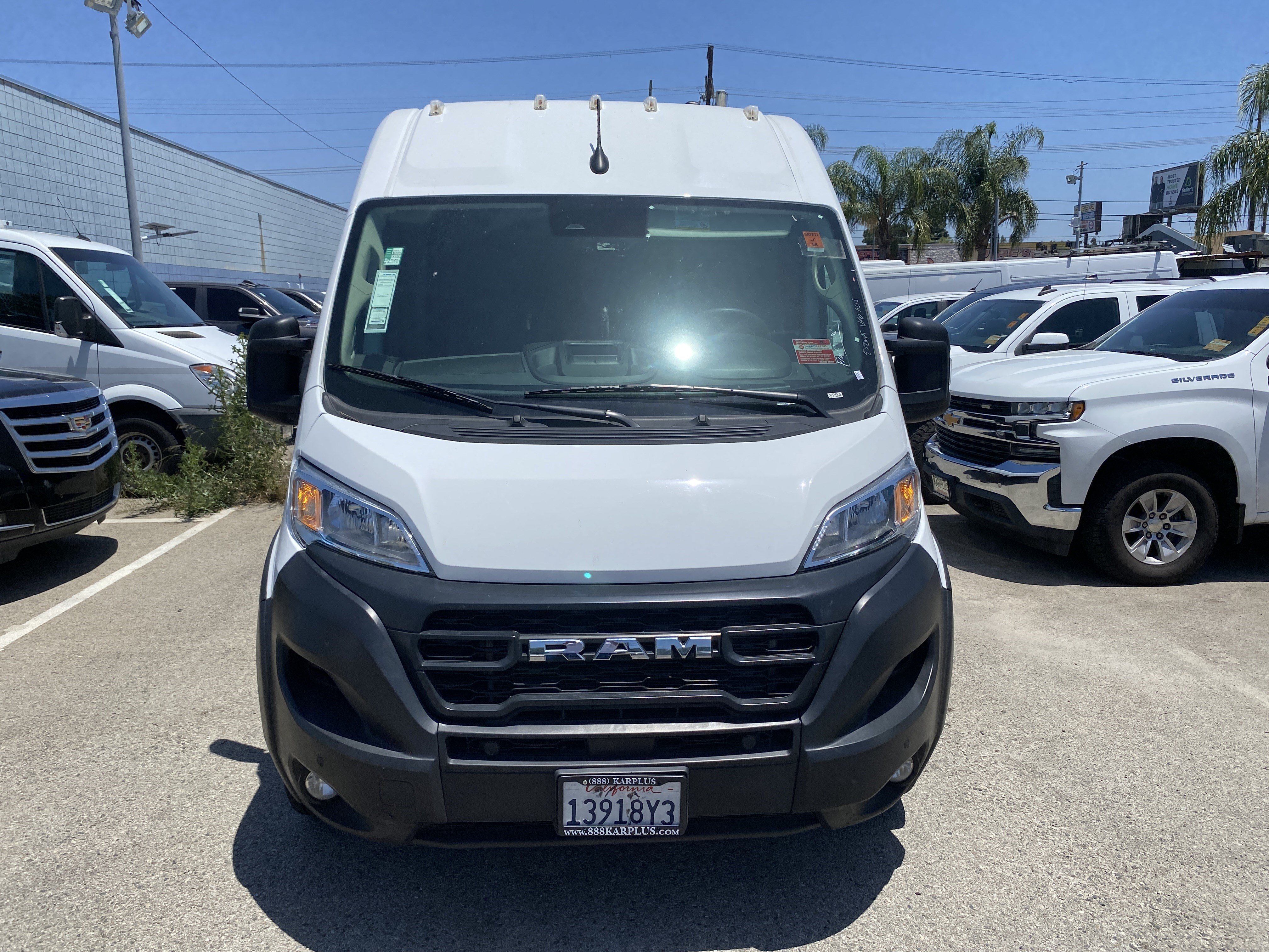 Used 2024 RAM ProMaster 2500 w/ Safety Group FWD image 3