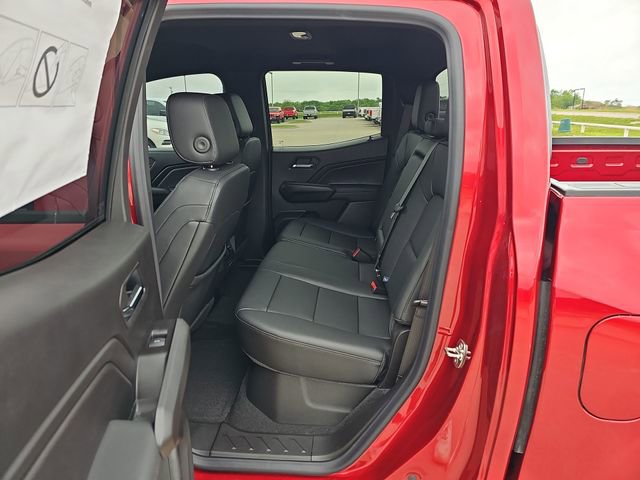New 2026 Chevrolet Colorado LT w/ LT Convenience Package AWD/4WD image 25