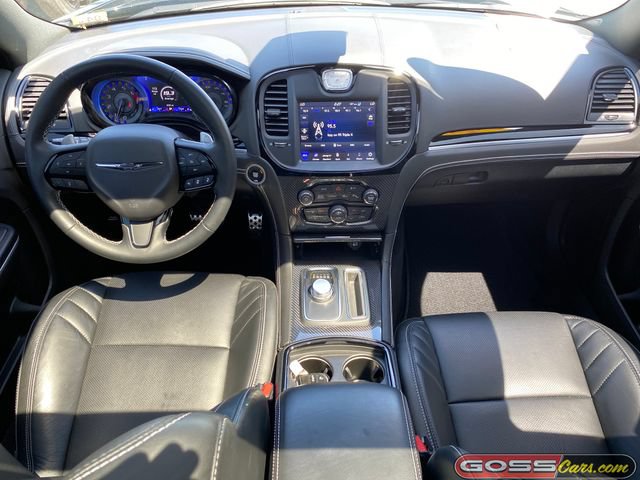 Certified 2023 Chrysler 300 C RWD image 10
