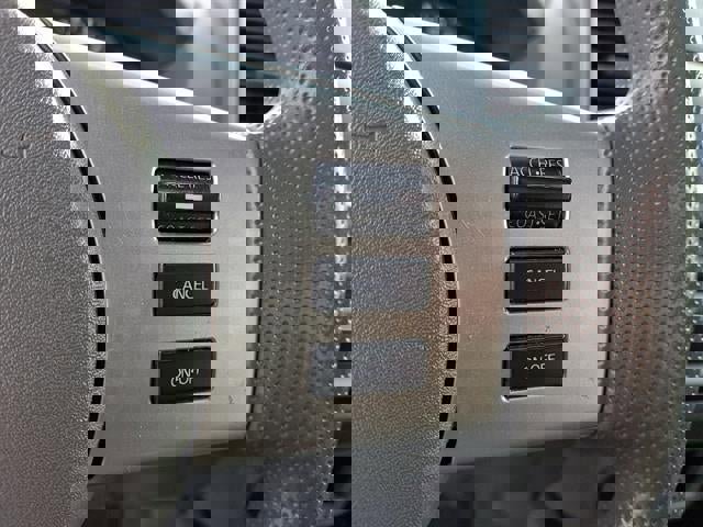 Used 2020 Nissan Frontier SV image 51