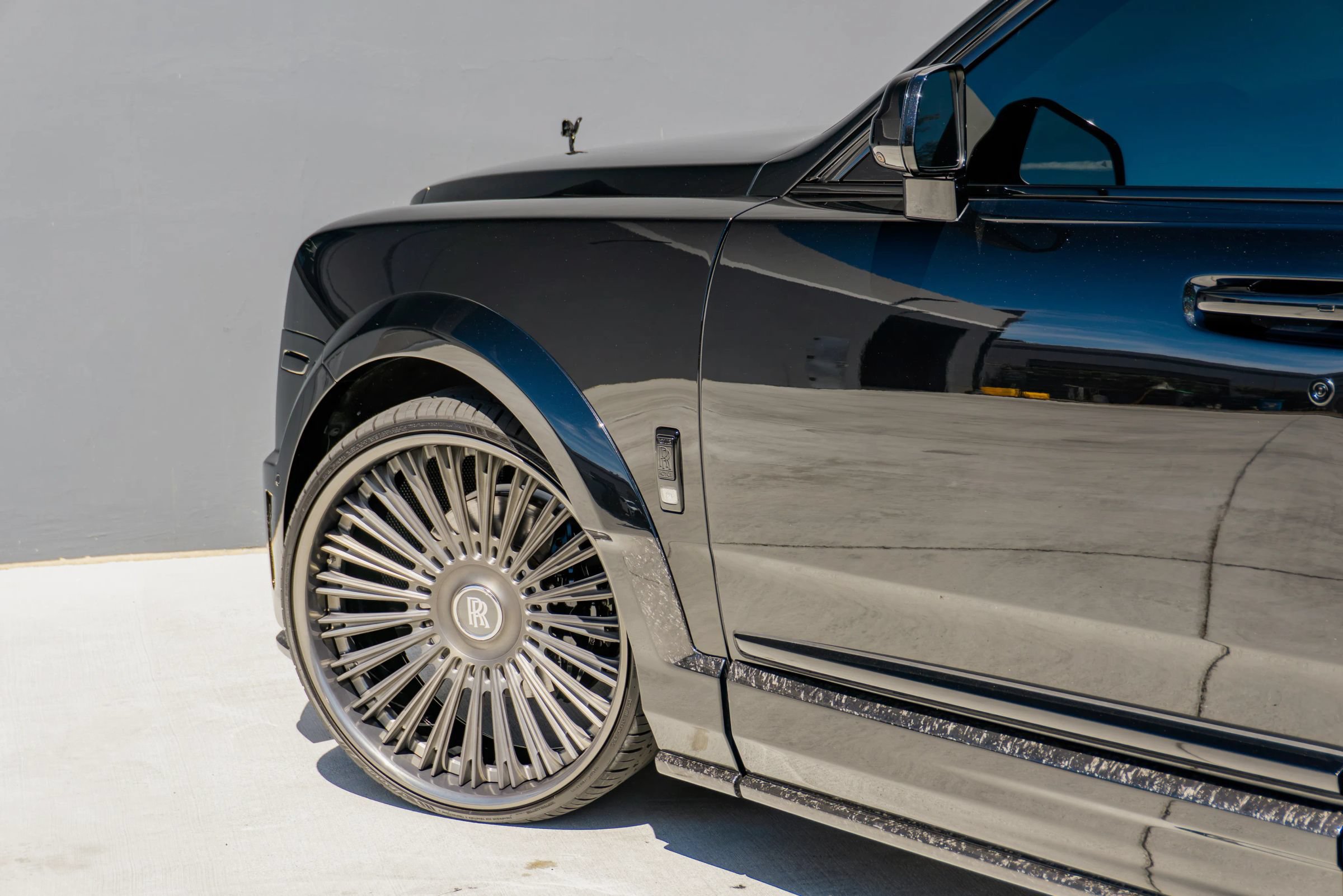 Used 2019 Rolls-Royce Cullinan AWD/4WD image 52