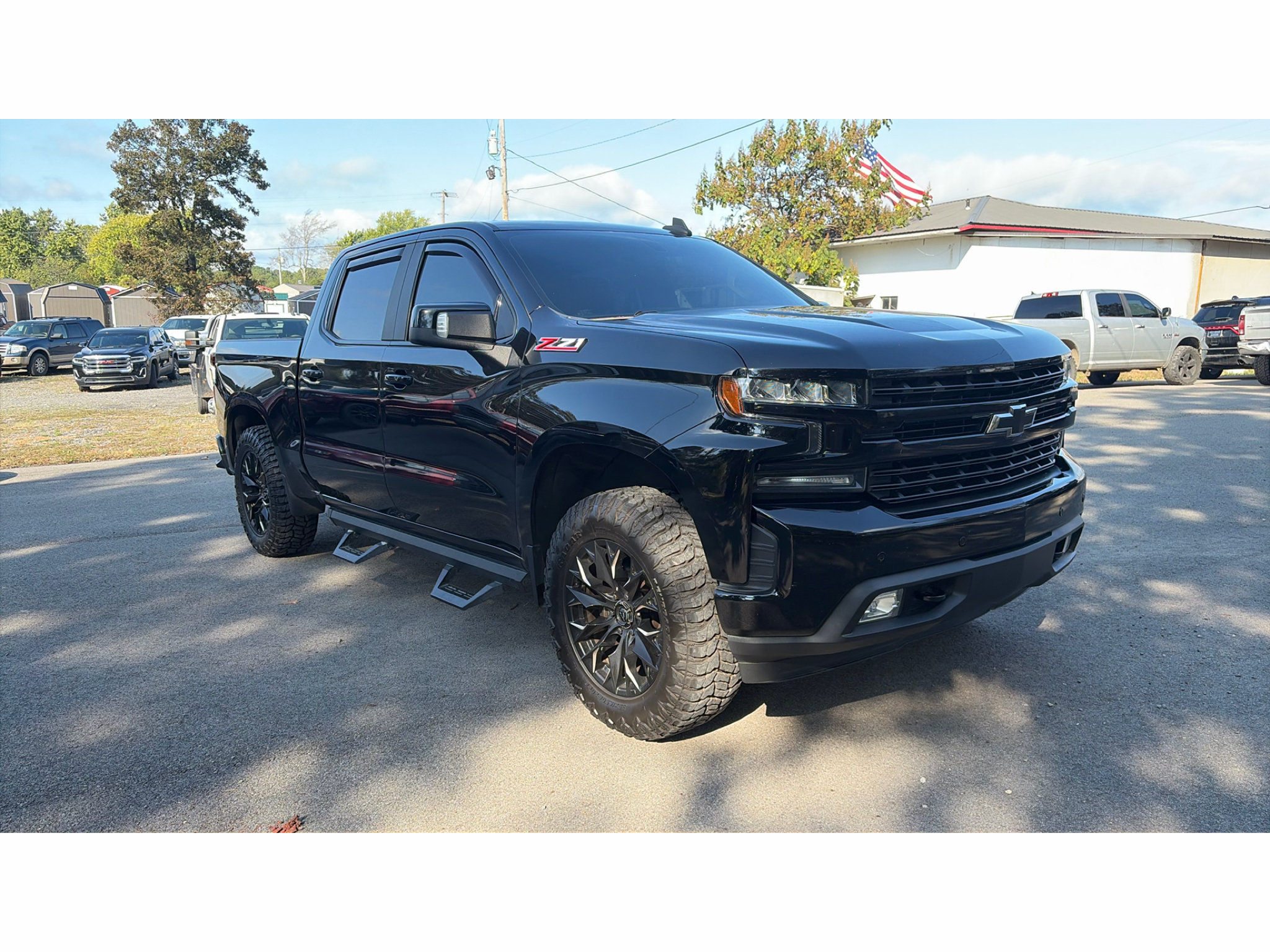 Used 2020 Chevrolet Silverado 1500 RST w/ All-Star Edition AWD/4WD image 2