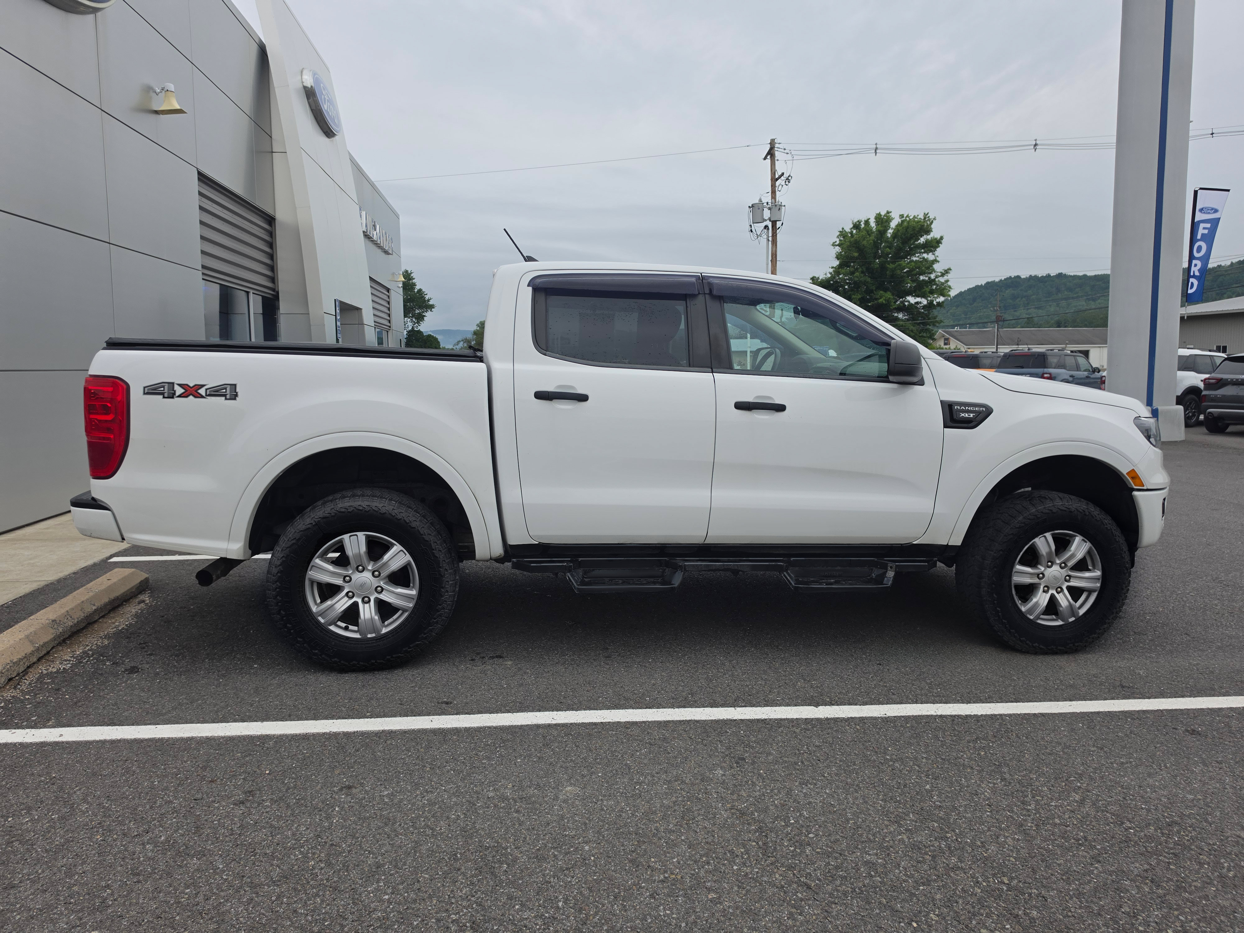 Used 2019 Ford Ranger XLT AWD/4WD image 2