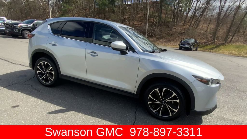 Used 2022 MAZDA CX-5 AWD 2.5 S w/ Premium Package image 2
