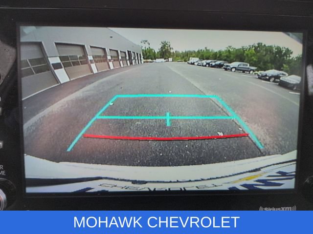Used 2021 Toyota C-HR LE FWD image 15