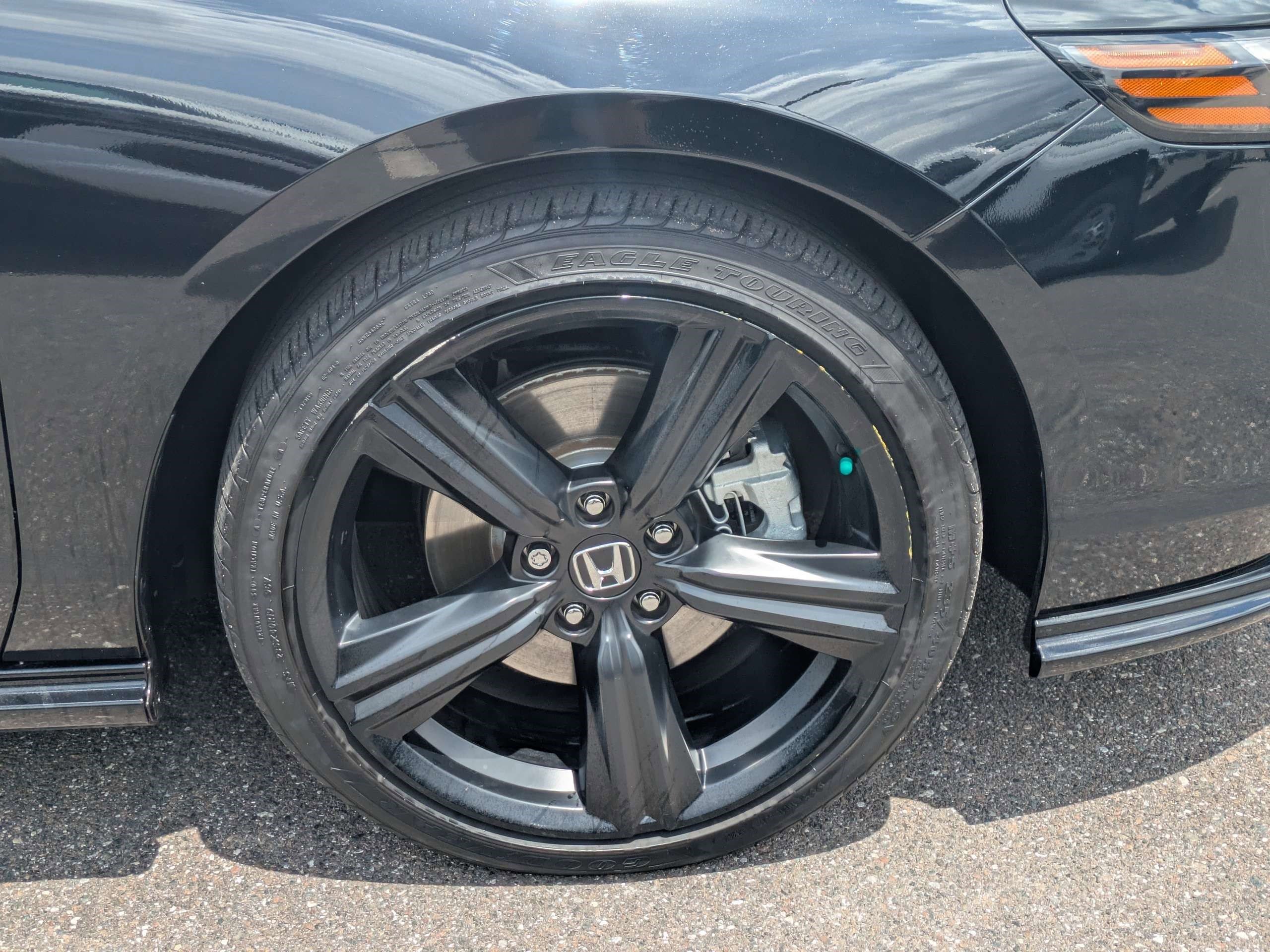 Used 2025 Honda Accord Sport image 10