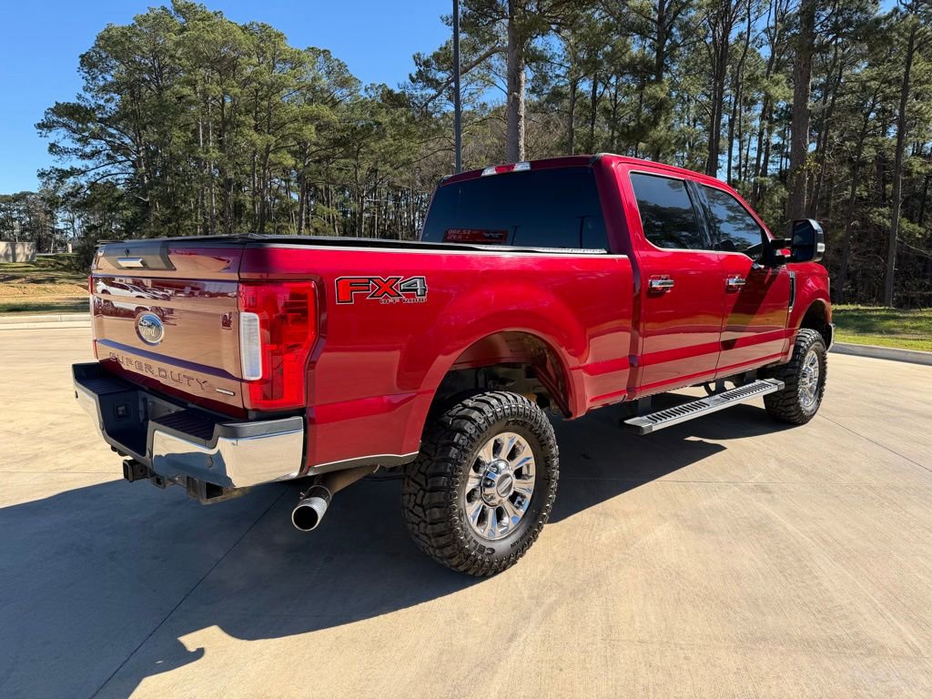 Used 2017 Ford F250 XLT w/ XLT Premium Package image 5