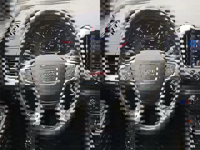 Used 2019 GMC Terrain SLT image 23