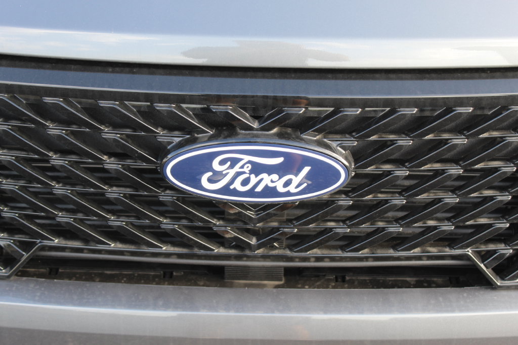 New 2026 Ford Maverick XLT w/ Equipment Group 301A AWD/4WD image 9