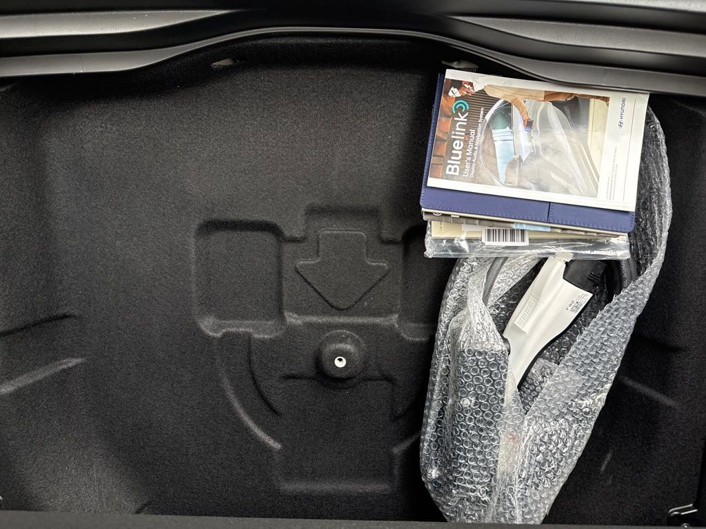 Certified 2024 Hyundai Kona SE image 22