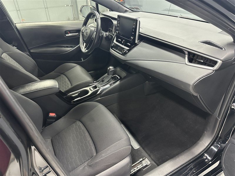 Used 2021 Toyota Corolla SE FWD image 11
